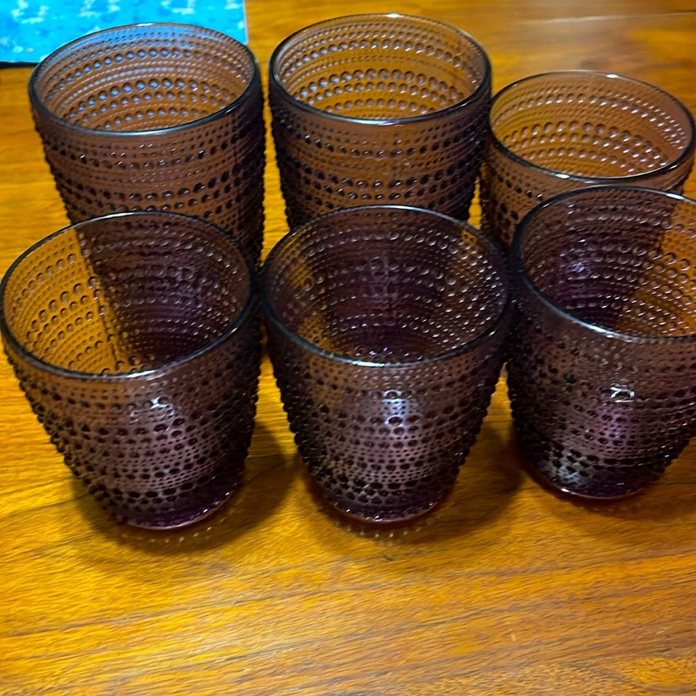 Cups
